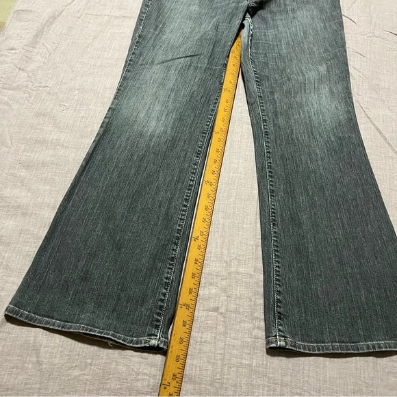 Vintage Eddie Bauer 2007 Stone washed flare leg Women size 12 jeans Y2K bootcut - Picture 3 of 7